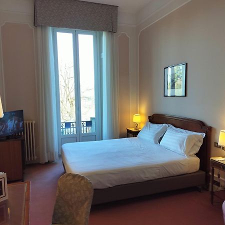 Palace Grand Hotel Varese Esterno foto