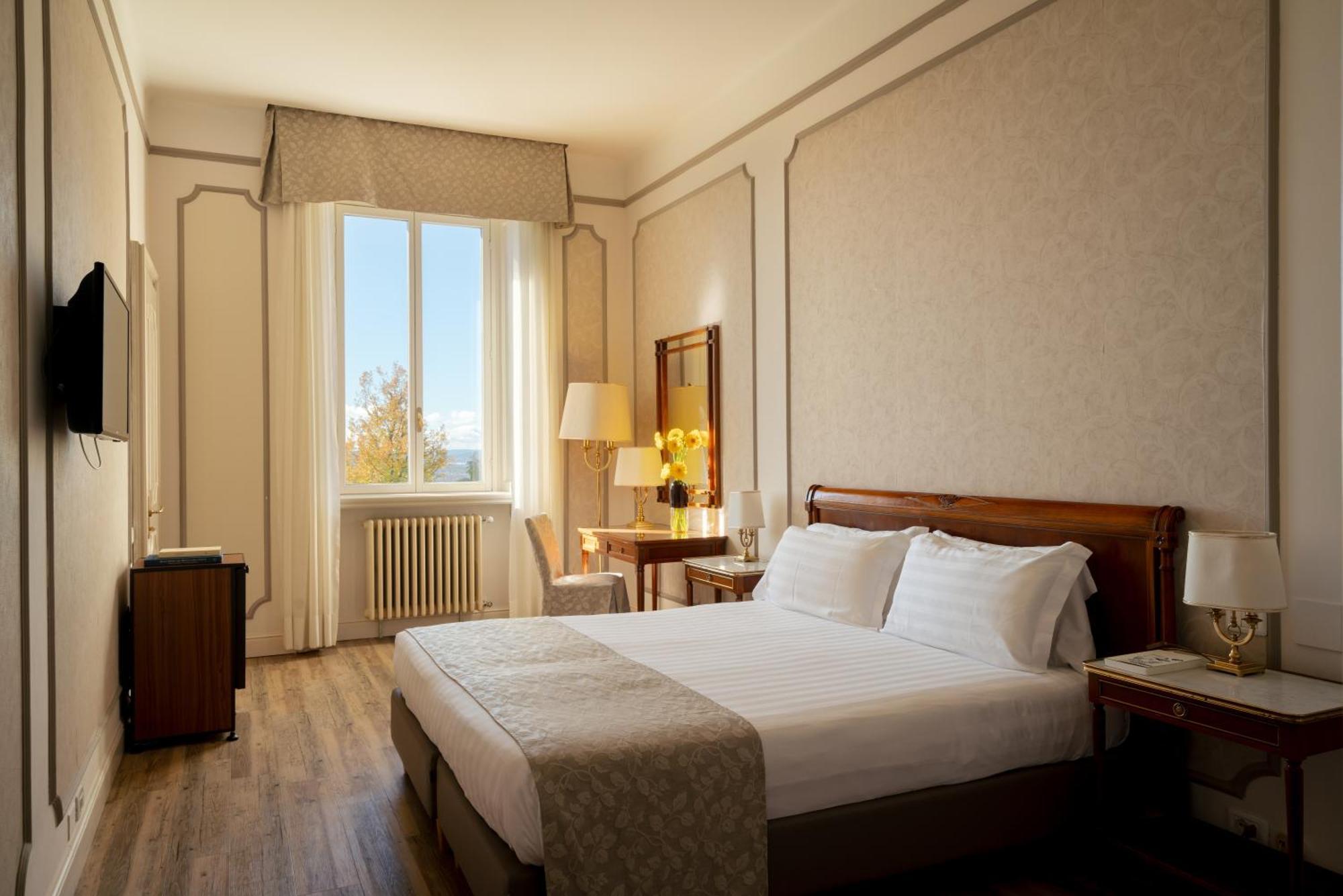 Palace Grand Hotel Varese Esterno foto