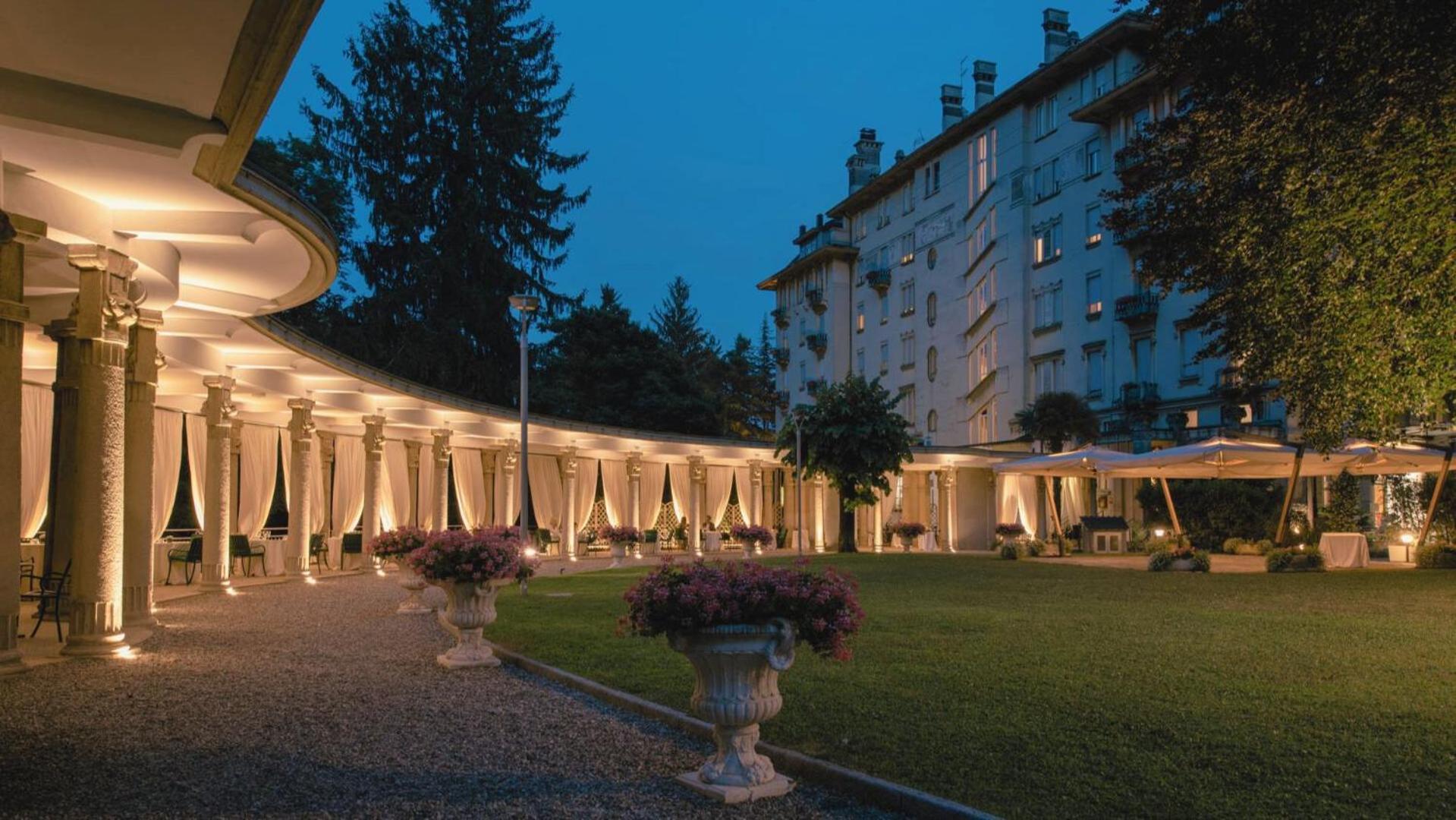 Palace Grand Hotel Varese Esterno foto
