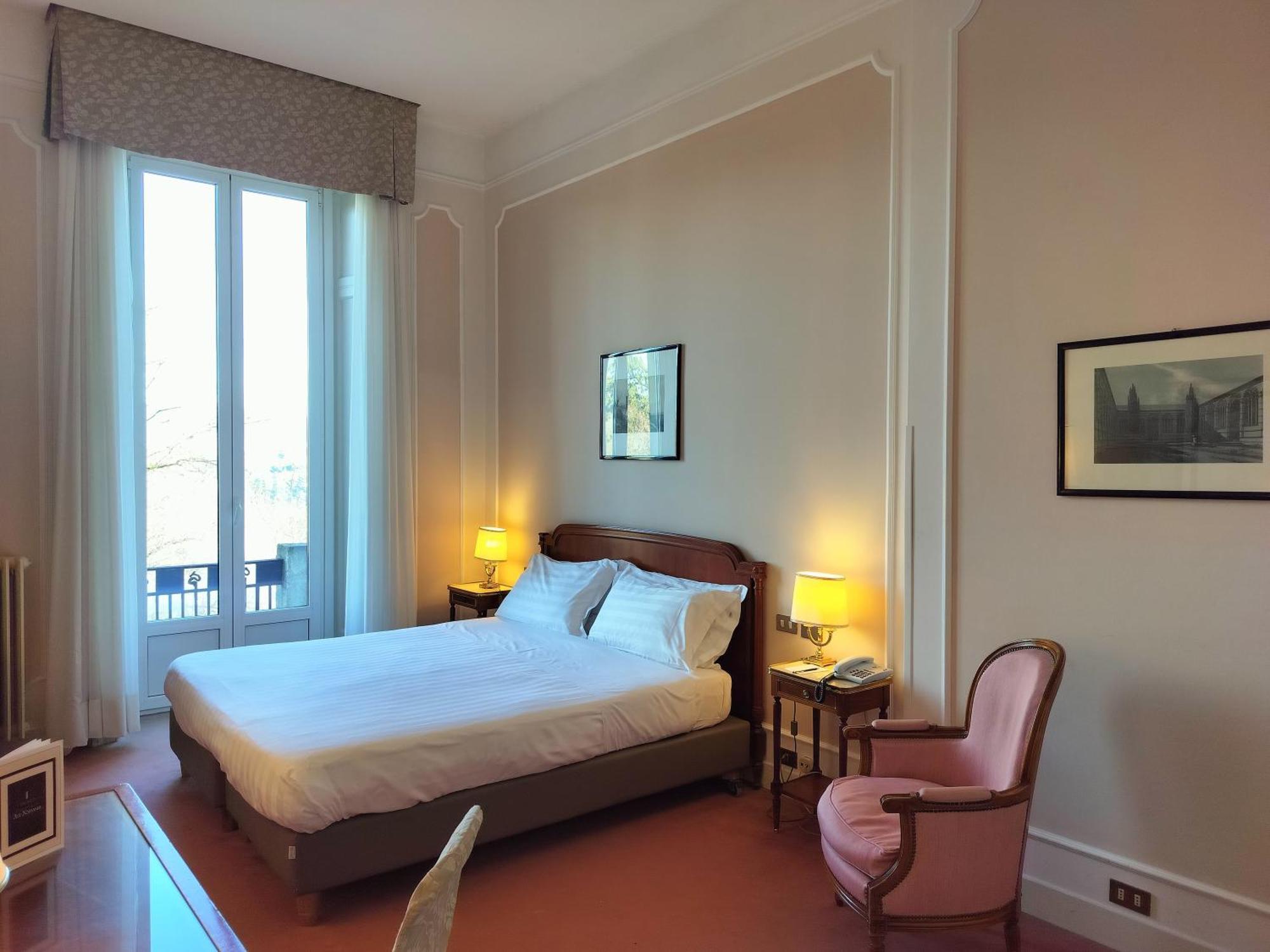 Palace Grand Hotel Varese Esterno foto