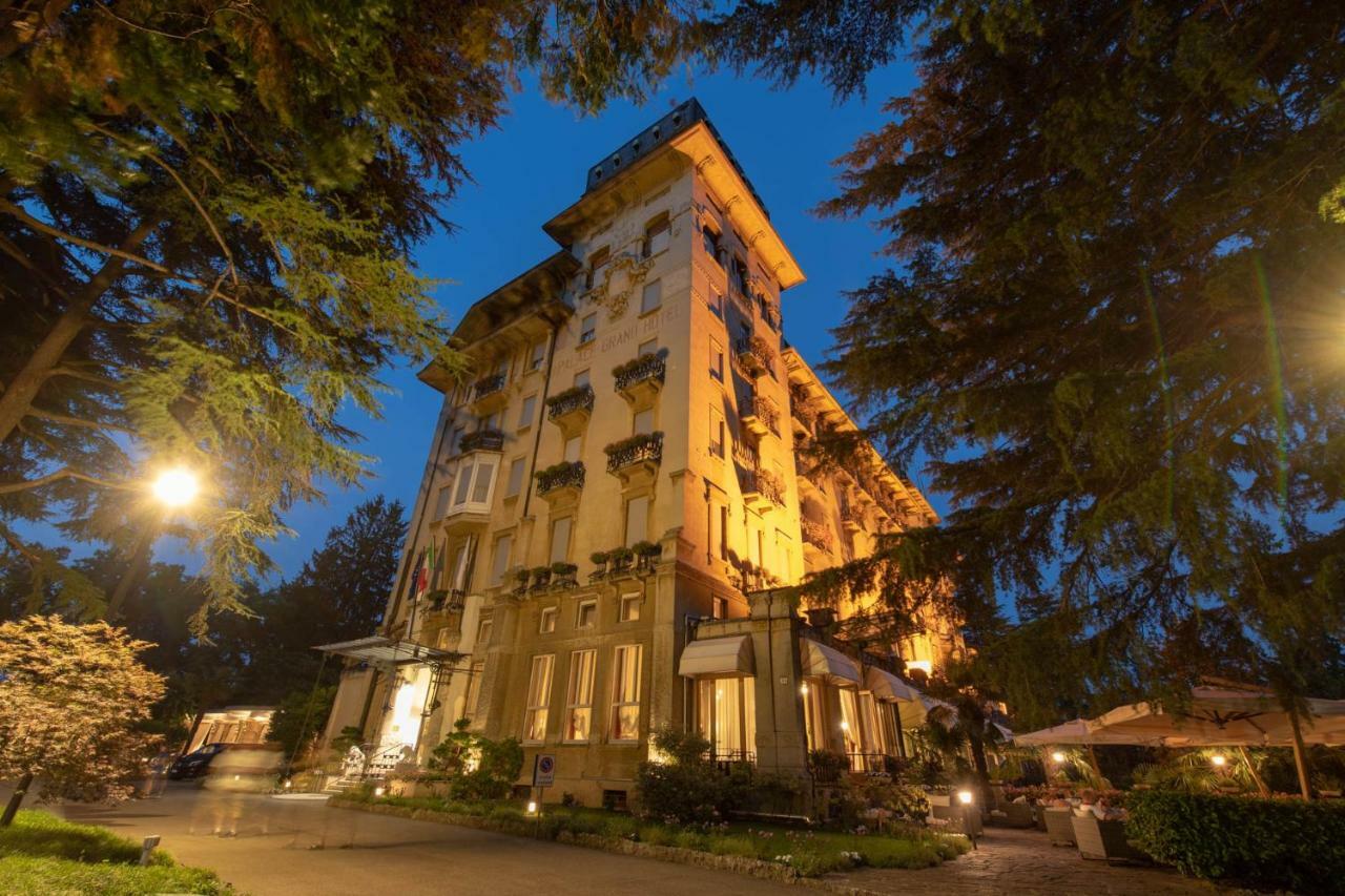 Palace Grand Hotel Varese Esterno foto
