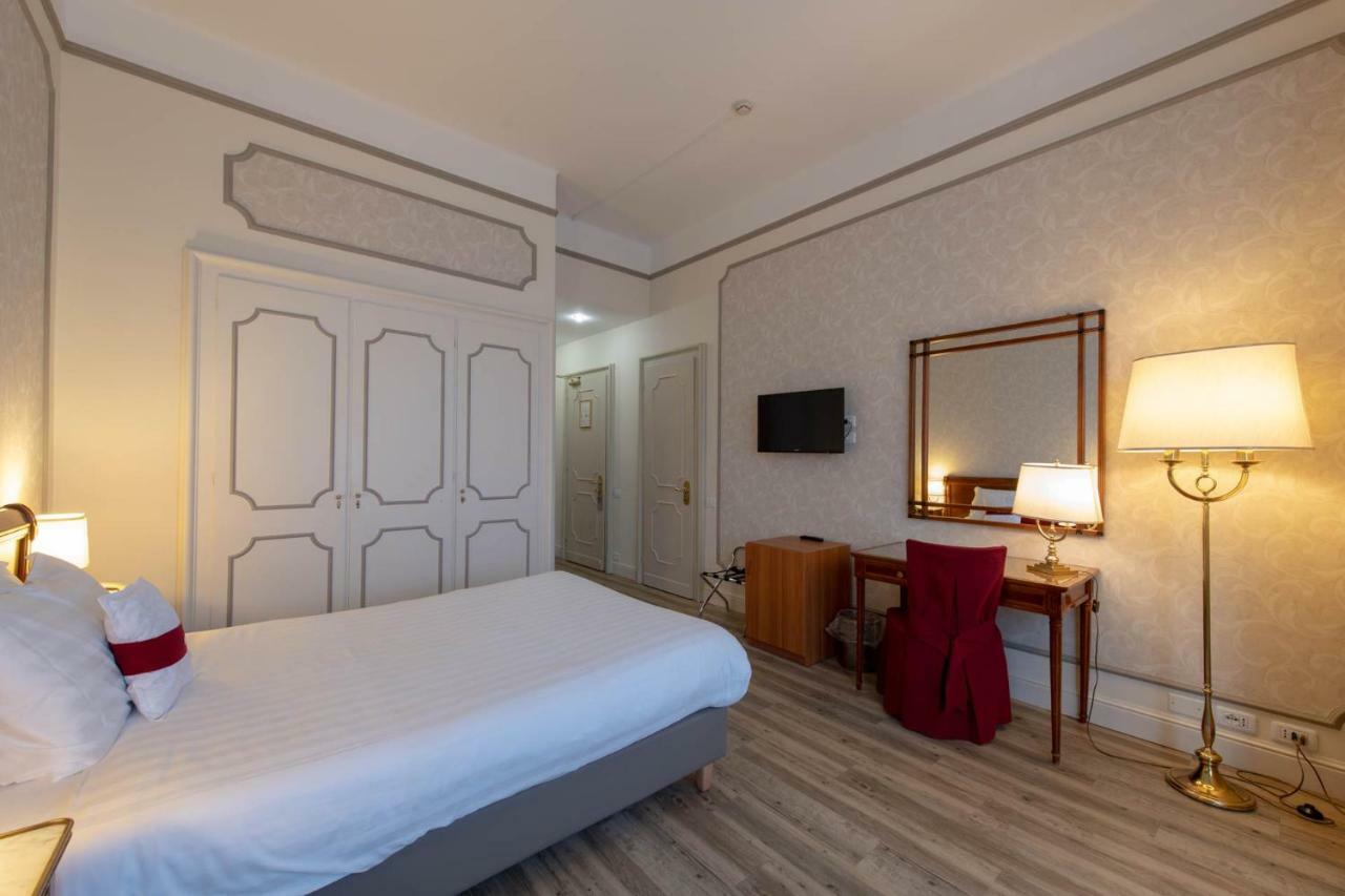 Palace Grand Hotel Varese Esterno foto