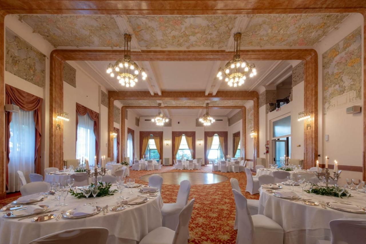 Palace Grand Hotel Varese Esterno foto